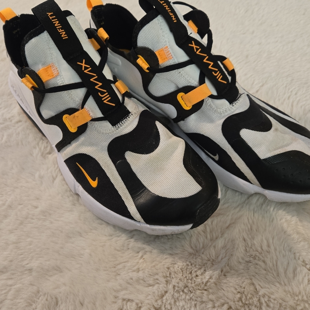 Nike Kids Air Max Infinity Sneakers - Black and Orange